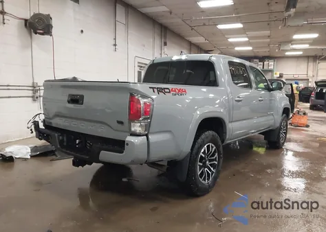 2021 Toyota Tacoma Trd Sport z USA, uszkodzony, nr VIN 3TYCZ5AN6MT039368